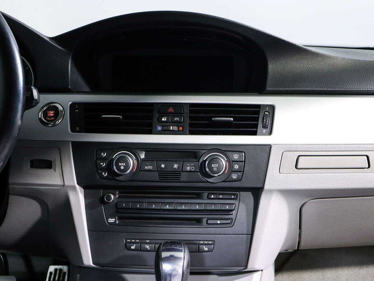 BMW 3 серии с пробегом — 2008 год. Фото: #10