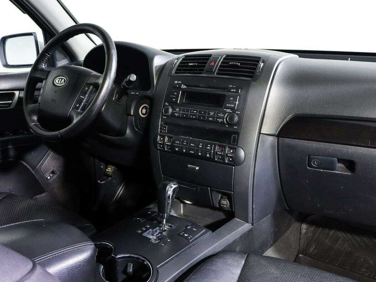 Kia Mohave с пробегом — 2011 год. Фото: #7