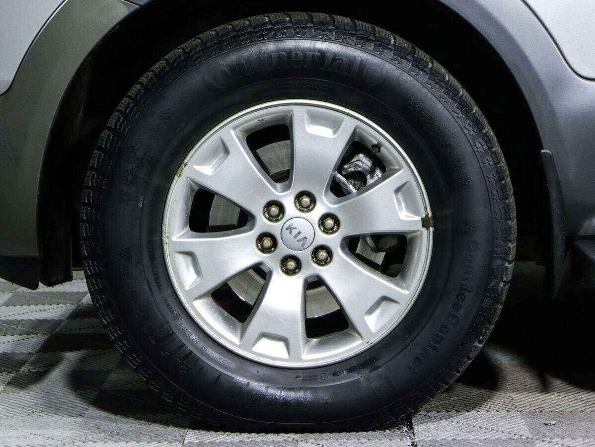 Kia Mohave с пробегом — 2011 год. Фото: #17