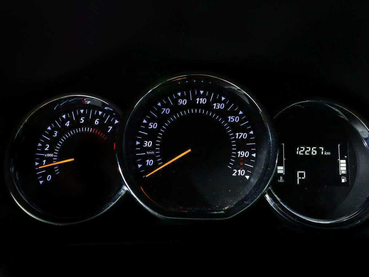 Renault Sandero с пробегом — 2020 год. Фото: #8