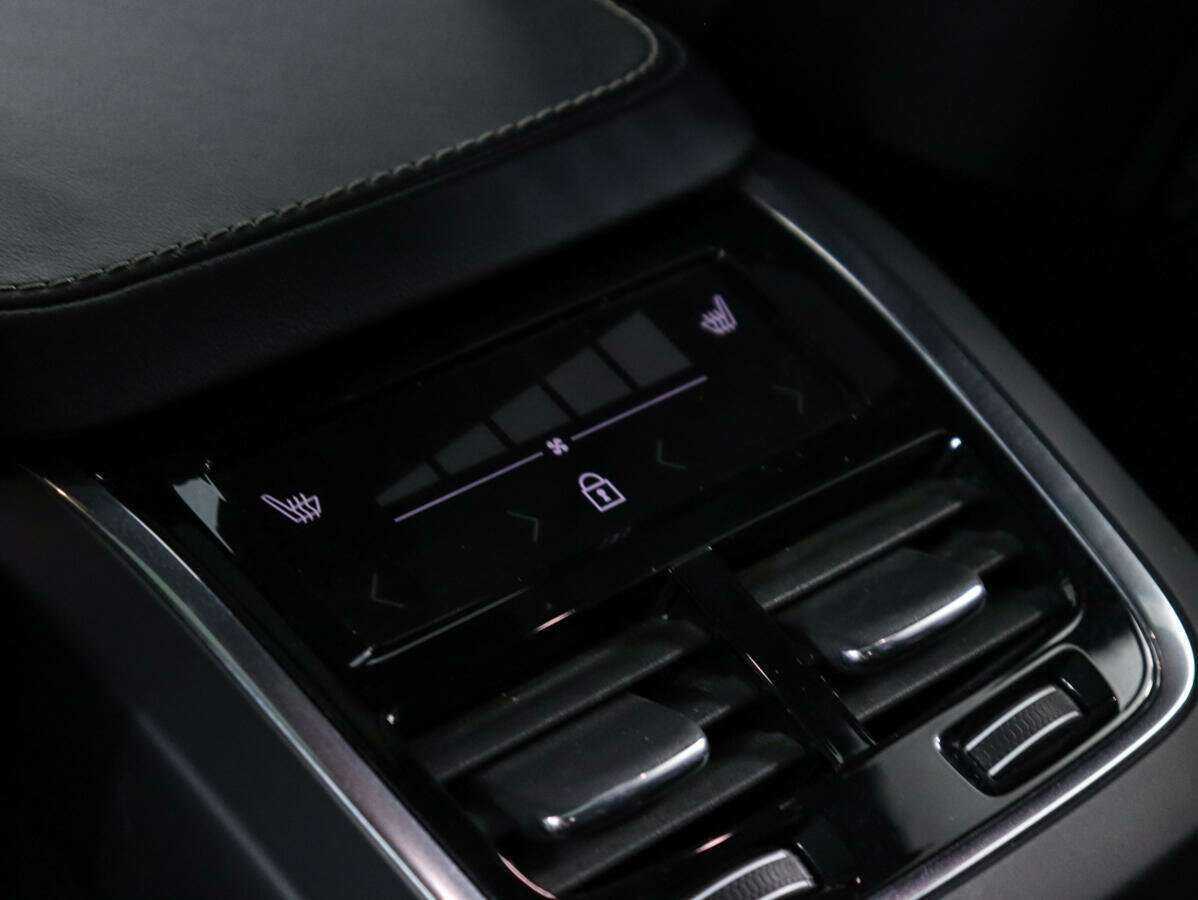 Volvo XC90 с пробегом — 2021 год. Фото: #22