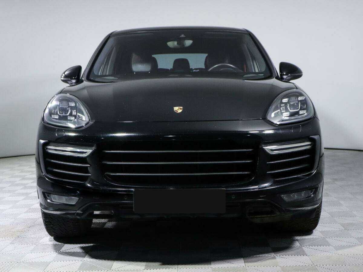 Porsche Cayenne с пробегом — 2015 год. Фото: #1