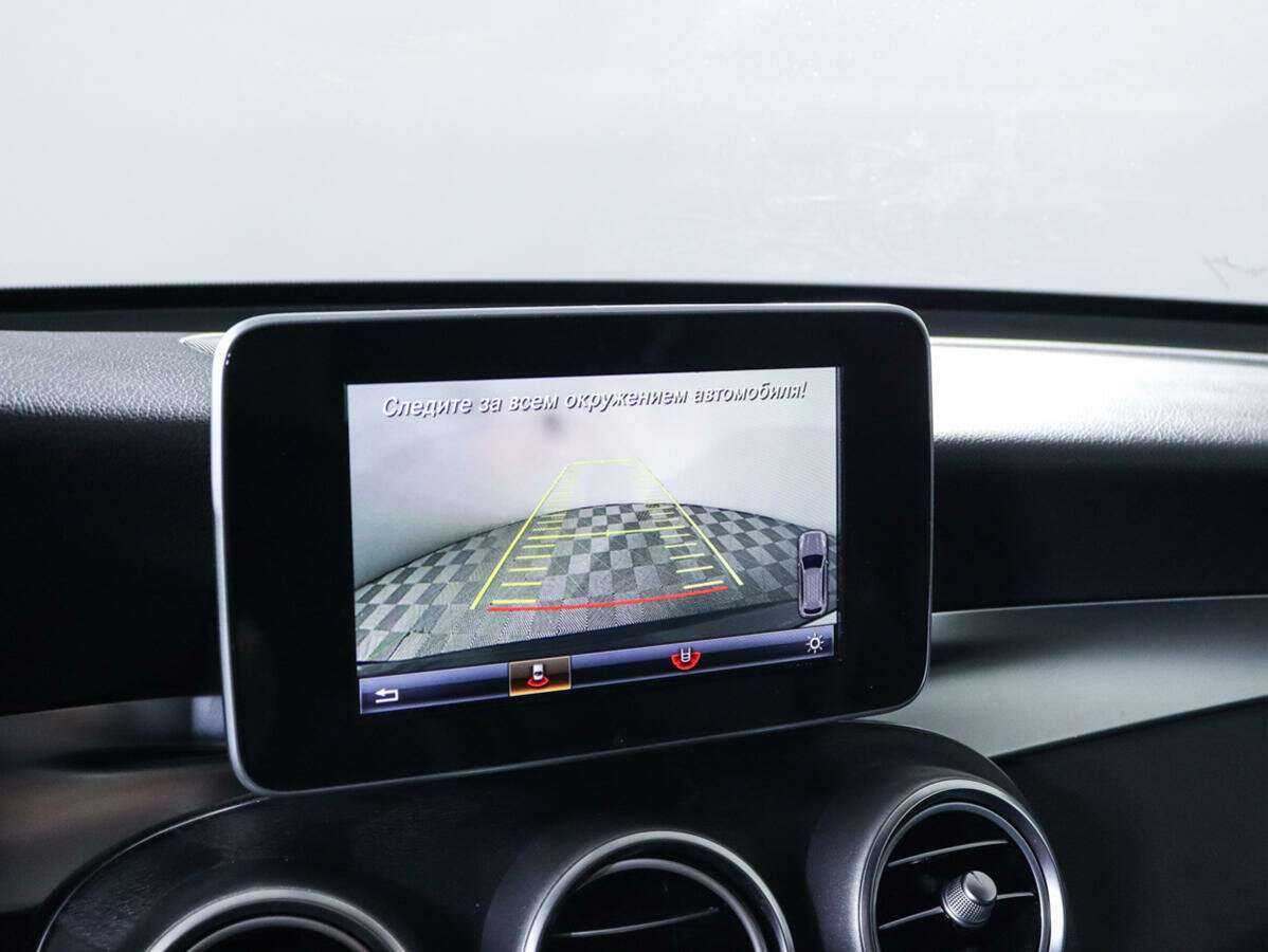 Mercedes-Benz GLC с пробегом — 2017 год. Фото: #17