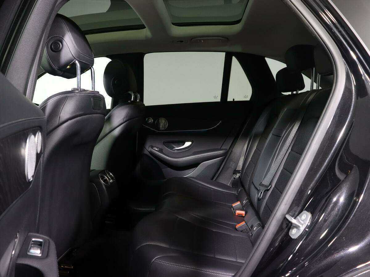 Mercedes-Benz GLC с пробегом — 2019 год. Фото: #9