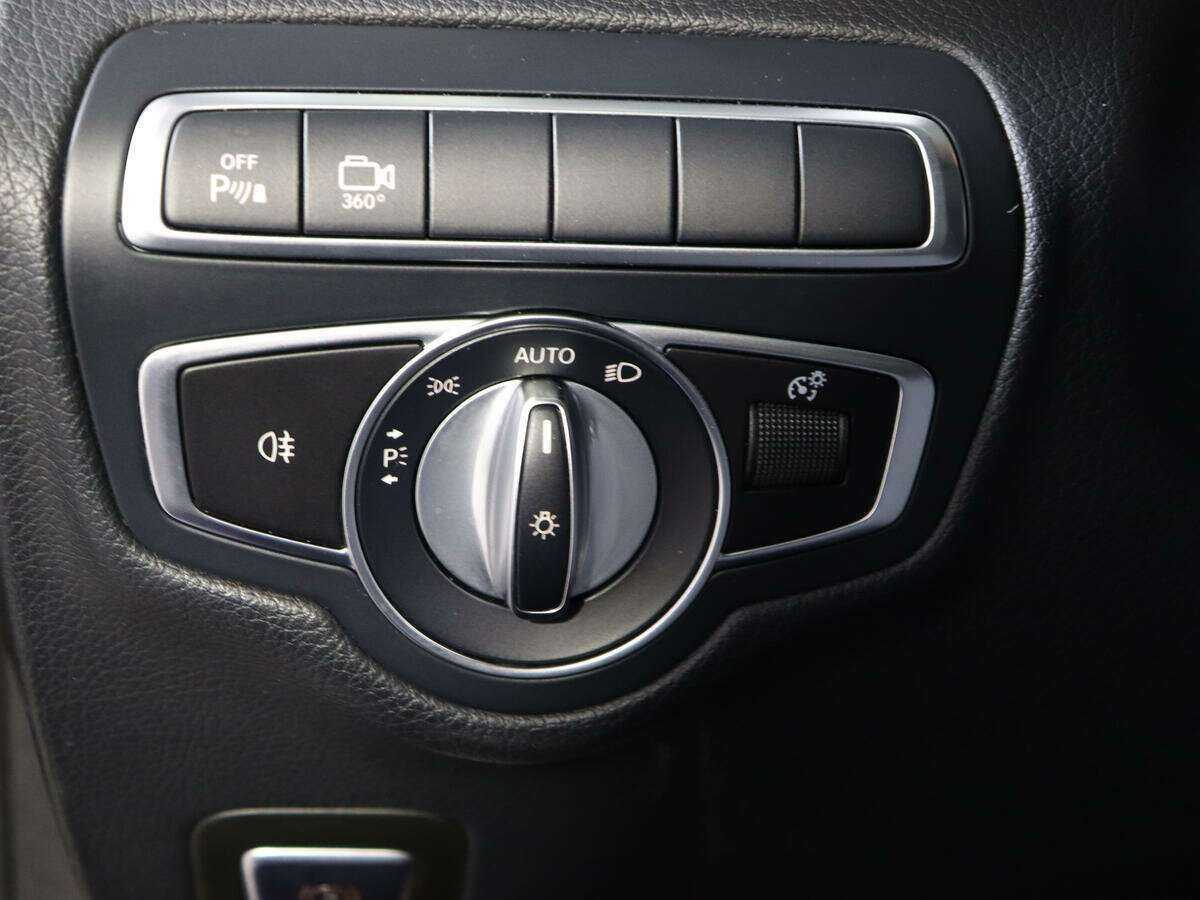 Mercedes-Benz GLC с пробегом — 2019 год. Фото: #16