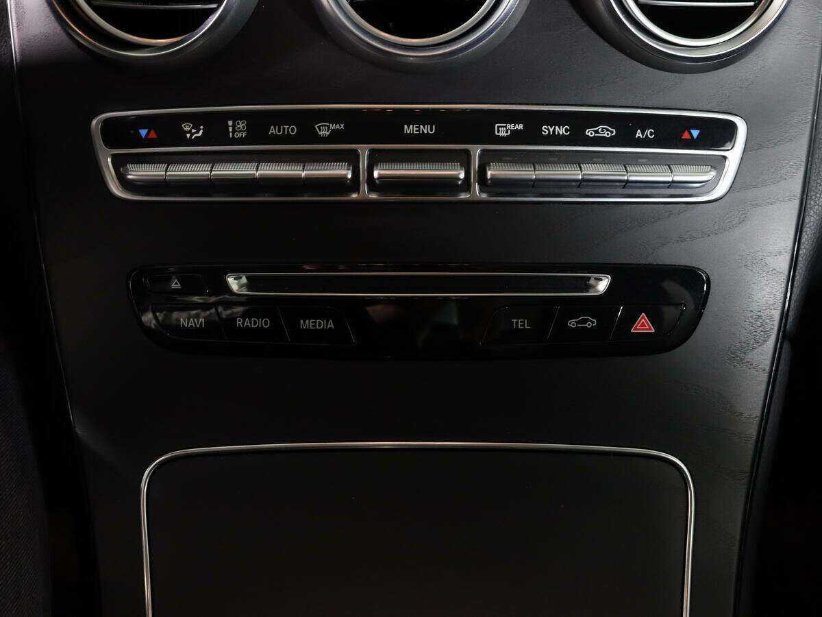 Mercedes-Benz GLC с пробегом — 2019 год. Фото: #17