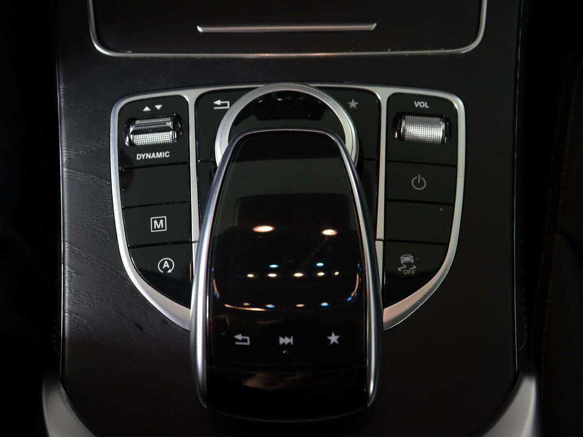 Mercedes-Benz GLC с пробегом — 2019 год. Фото: #18