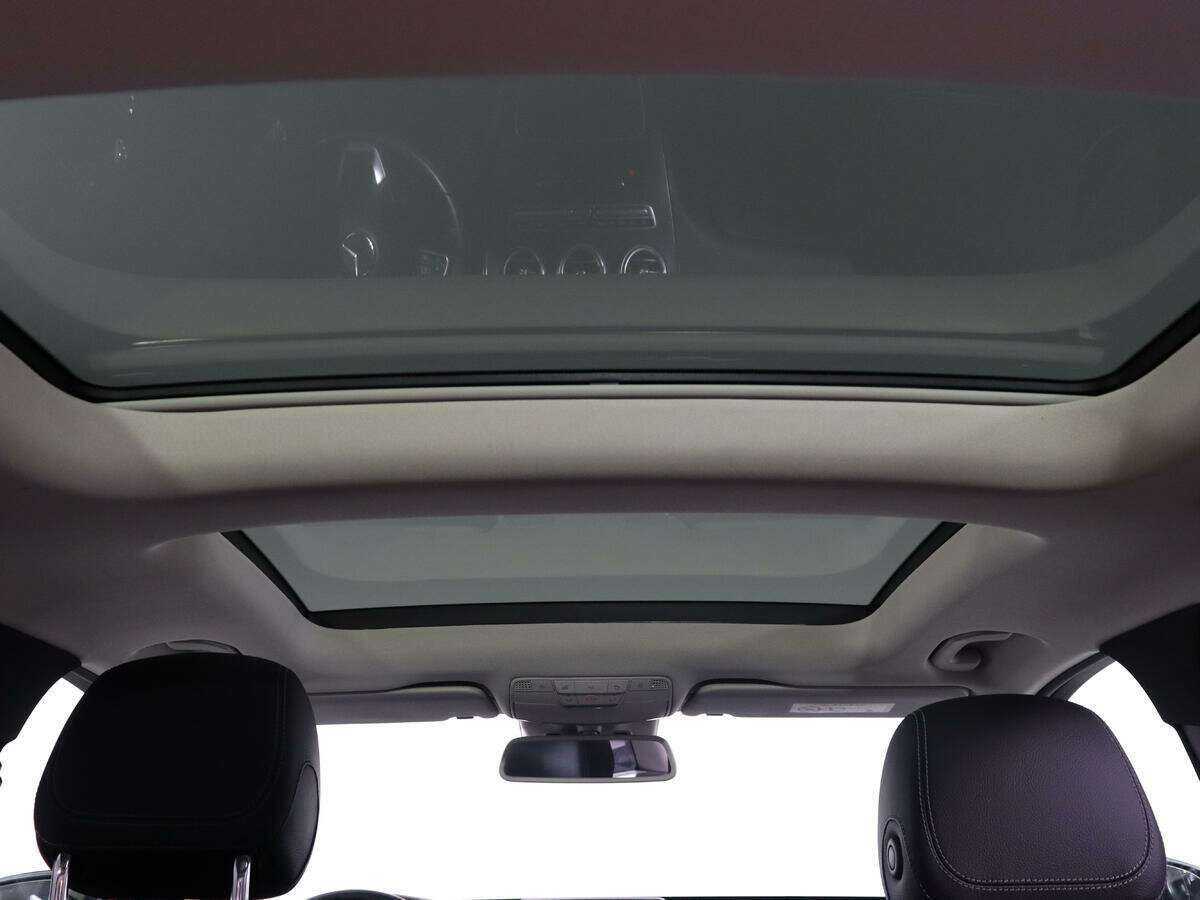 Mercedes-Benz GLC с пробегом — 2019 год. Фото: #19