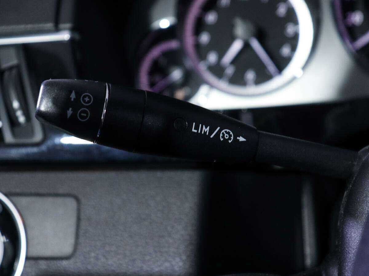 Mercedes-Benz E-Класс с пробегом — 2012 год. Фото: #19