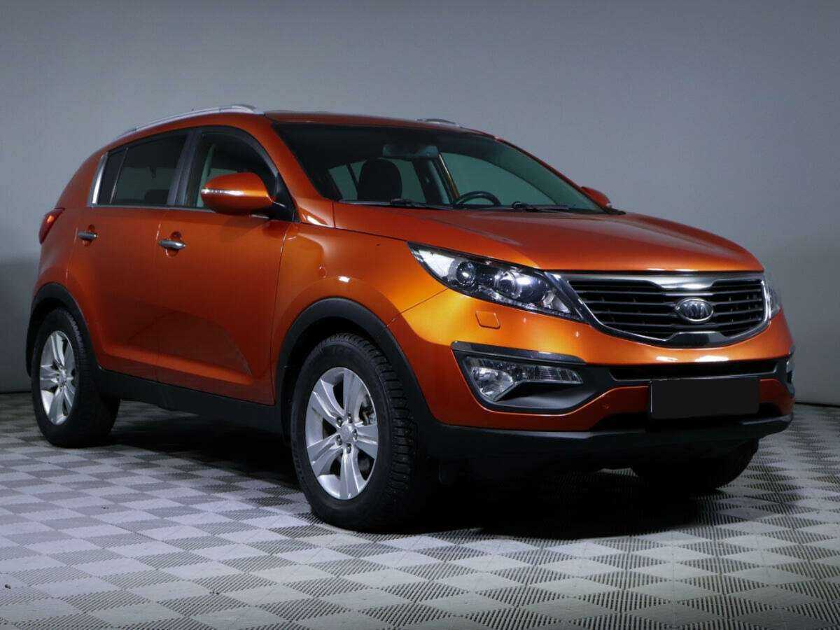 Kia Sportage с пробегом — 2011 год. Фото: #2