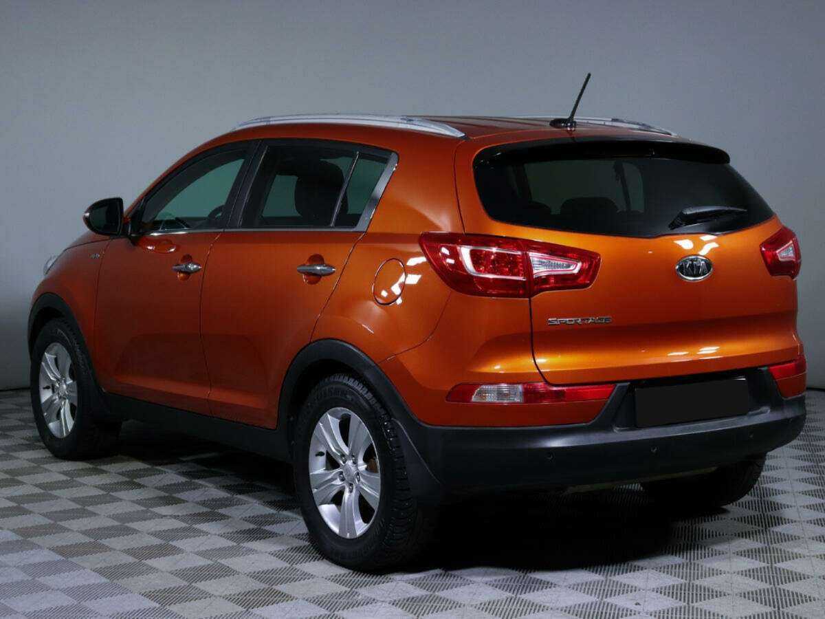 Kia Sportage с пробегом — 2011 год. Фото: #5