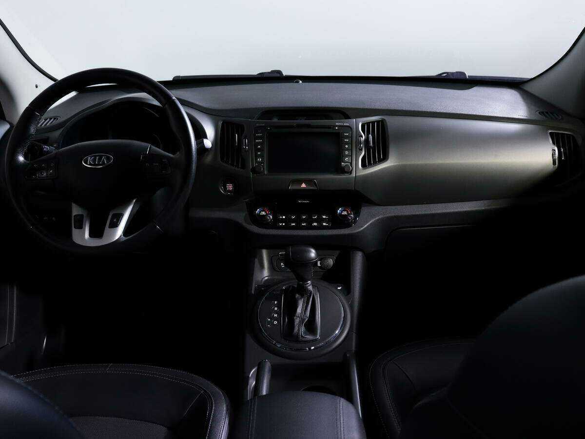 Kia Sportage с пробегом — 2011 год. Фото: #8