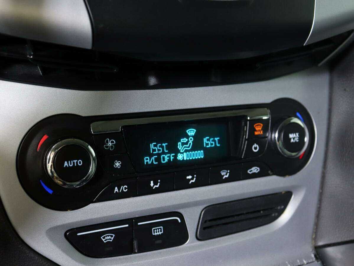 Ford Focus с пробегом — 2014 год. Фото: #13