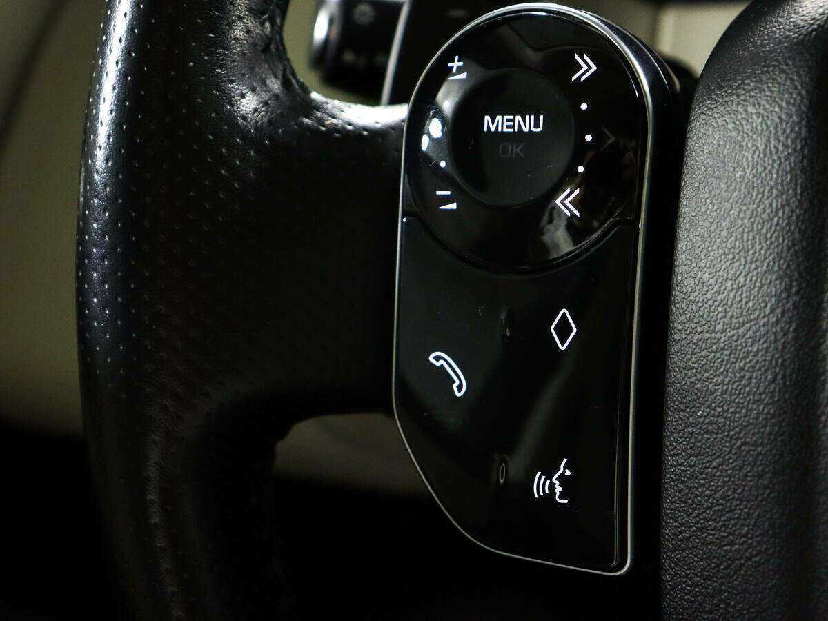 Land Rover Range Rover Velar с пробегом — 2019 год. Фото: #18