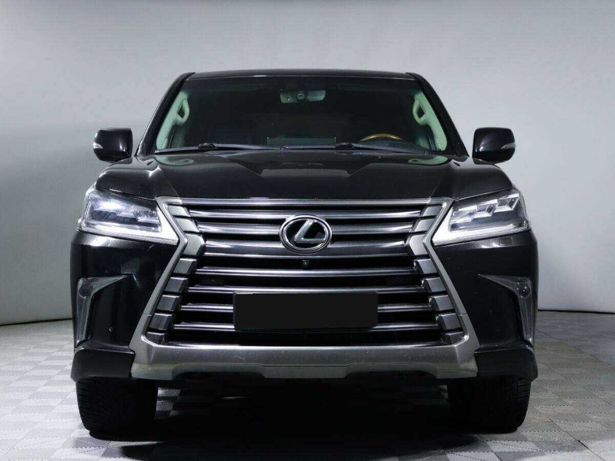 Lexus LX с пробегом — 2016 год. Фото: #1