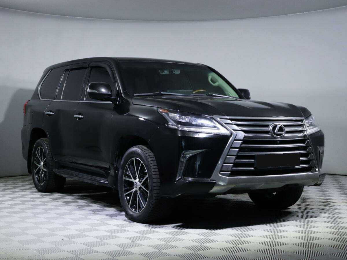 Lexus LX с пробегом — 2016 год. Фото: #2