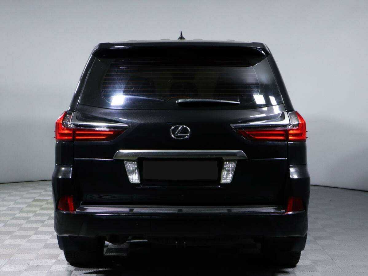 Lexus LX с пробегом — 2016 год. Фото: #5