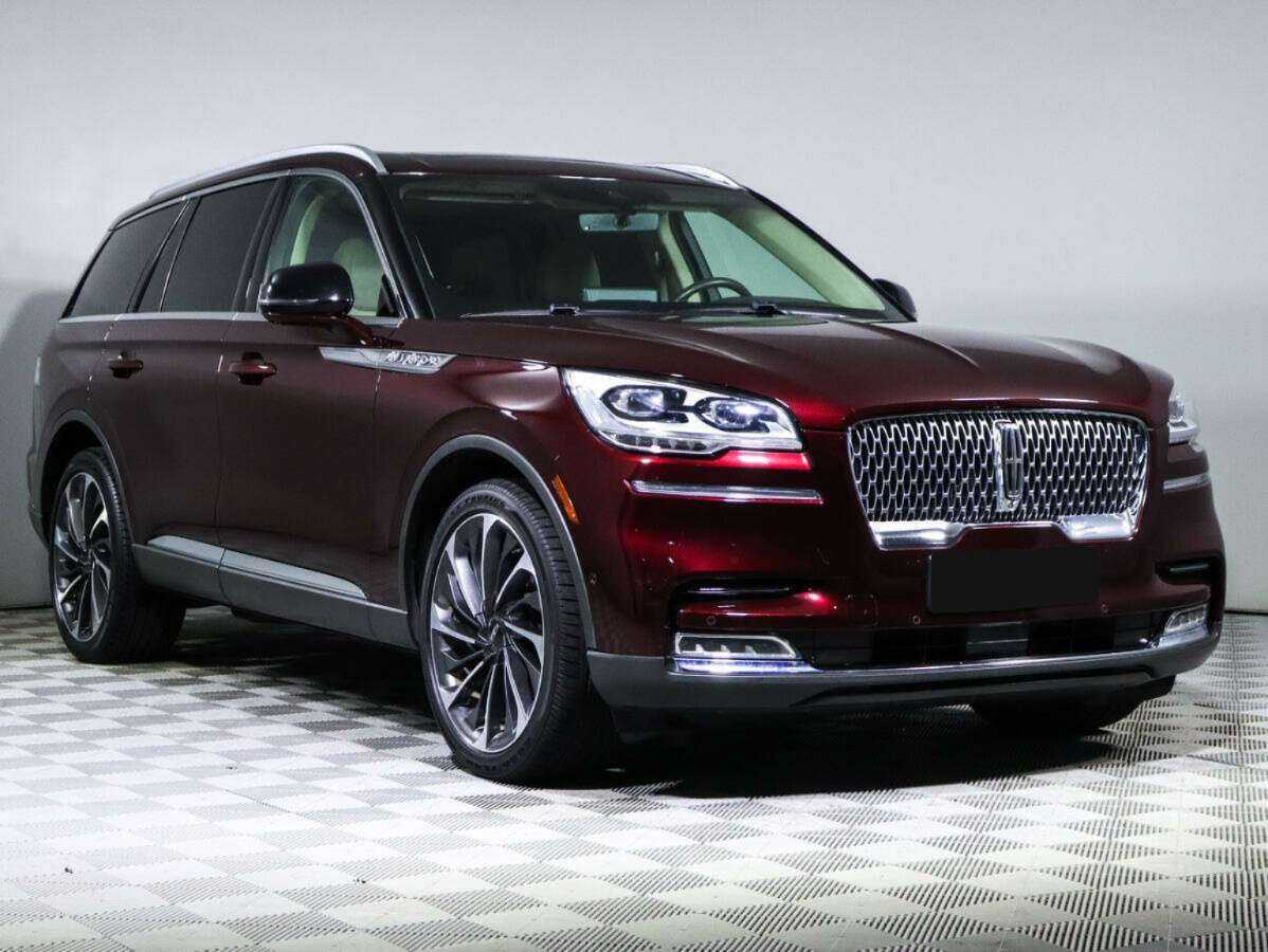Lincoln Aviator с пробегом — 2019 год. Фото: #2