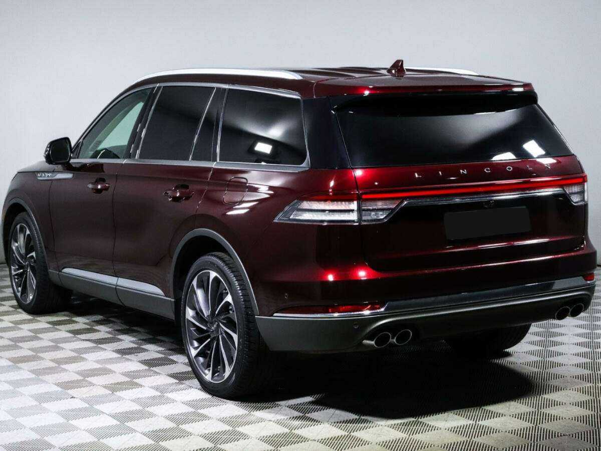 Lincoln Aviator с пробегом — 2019 год. Фото: #4