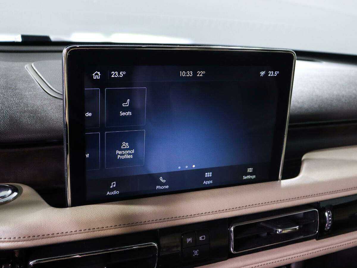 Lincoln Aviator с пробегом — 2019 год. Фото: #16