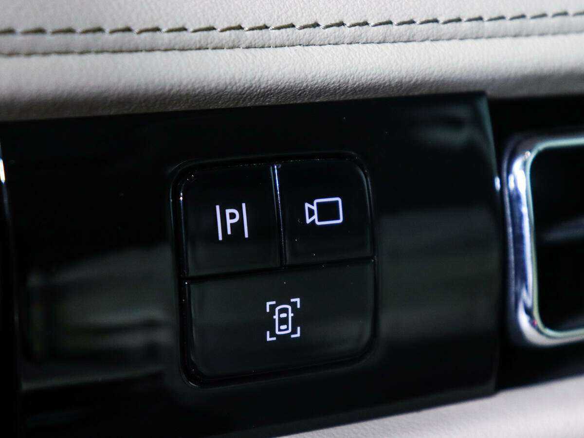 Lincoln Aviator с пробегом — 2019 год. Фото: #19