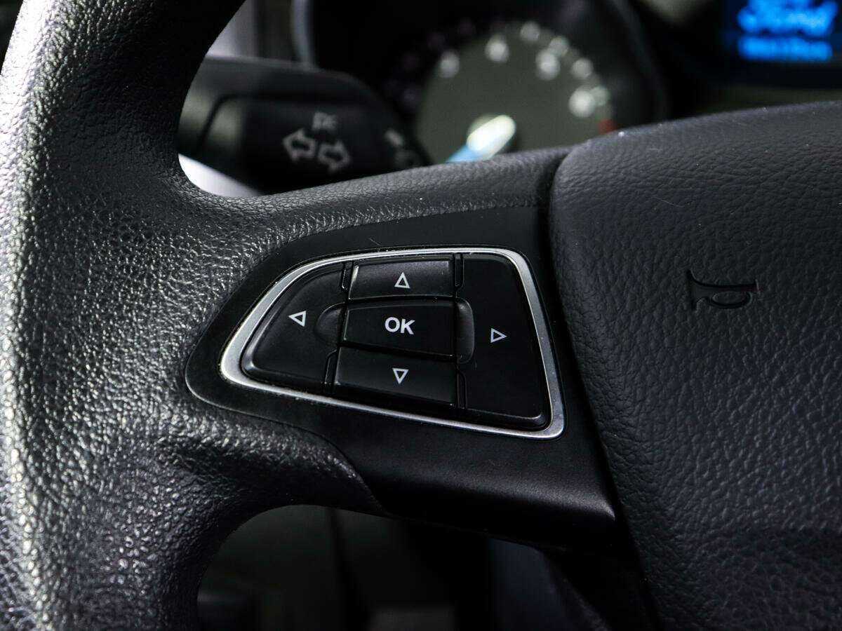 Ford Focus с пробегом — 2018 год. Фото: #16