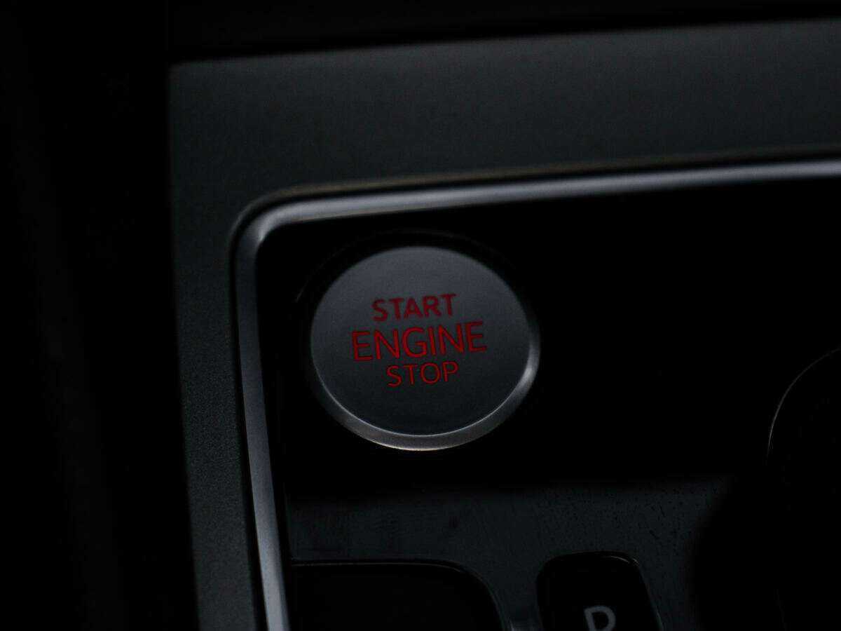 Volkswagen Passat (North America and China) с пробегом — 2021 год. Фото: #12