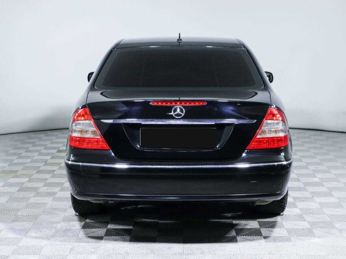 Mercedes-Benz E-Класс с пробегом — 2006 год. Фото: #4