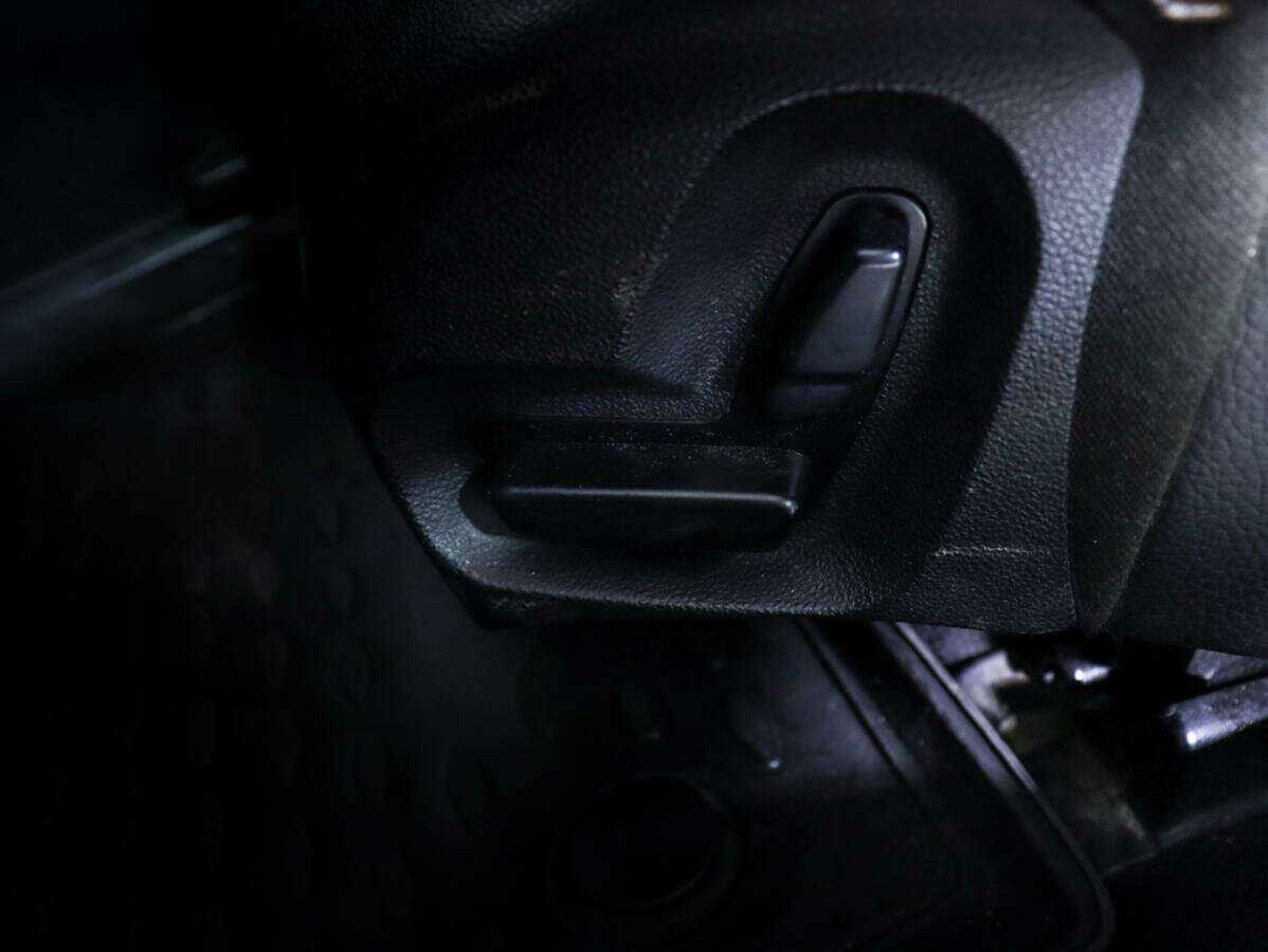 Mercedes-Benz E-Класс с пробегом — 2006 год. Фото: #12