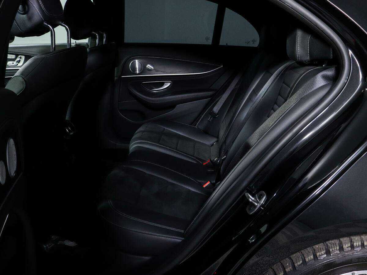 Mercedes-Benz E-Класс с пробегом — 2019 год. Фото: #7