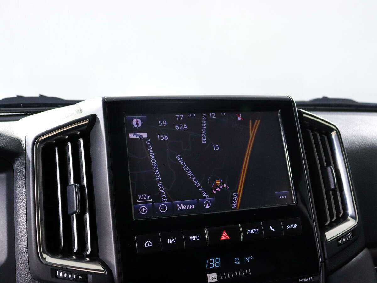 Toyota Land Cruiser с пробегом — 2016 год. Фото: #16