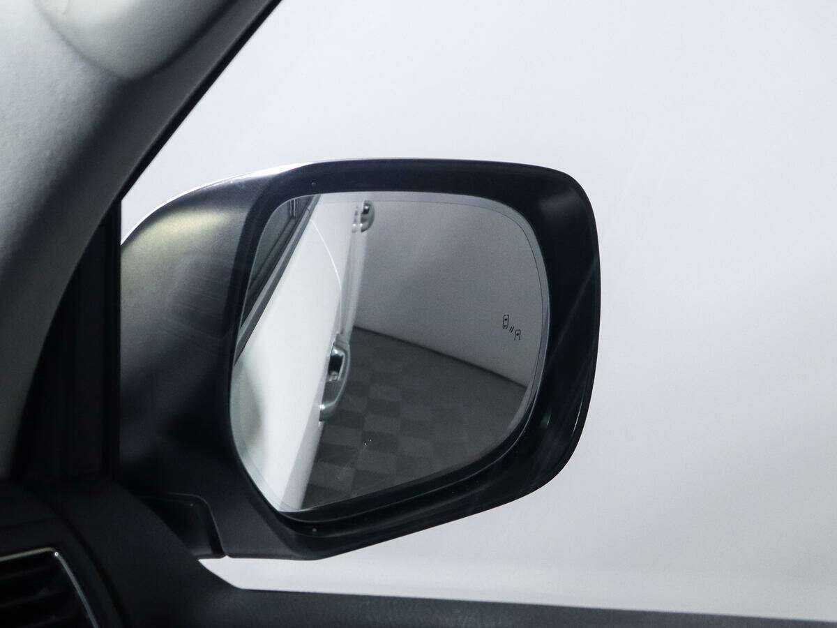 Toyota Land Cruiser с пробегом — 2016 год. Фото: #19