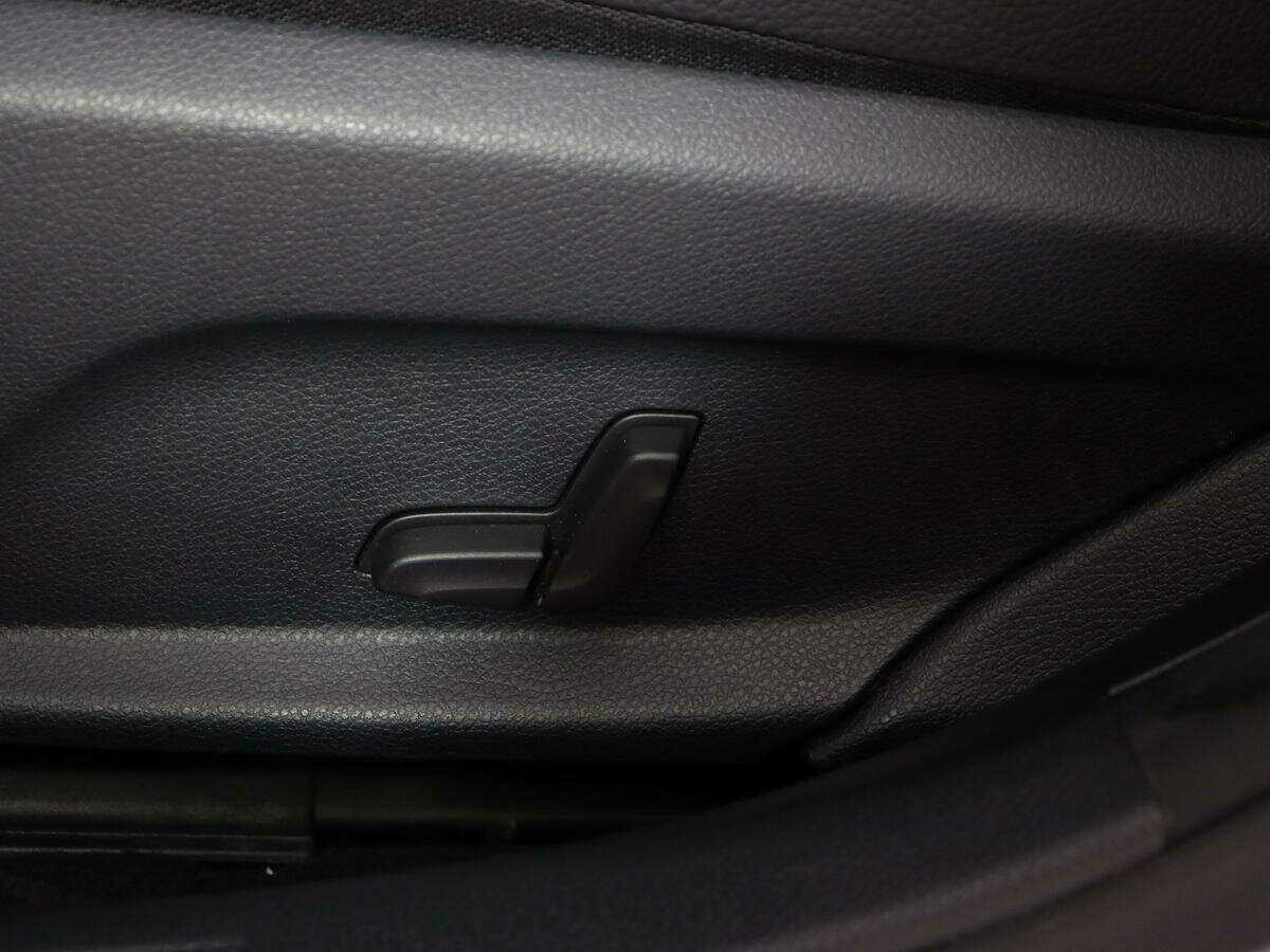 Mercedes-Benz C-Класс с пробегом — 2015 год. Фото: #15