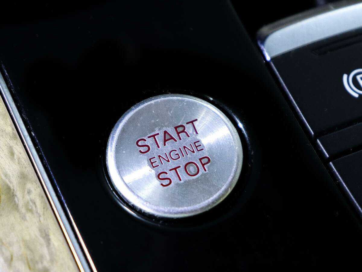 Audi A8 с пробегом — 2010 год. Фото: #20