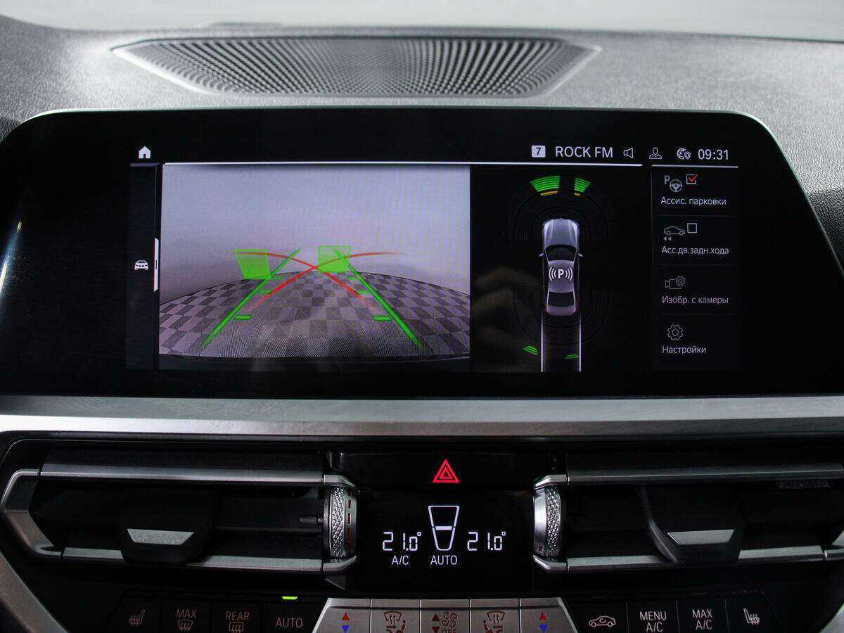 BMW 3 серии с пробегом — 2021 год. Фото: #10