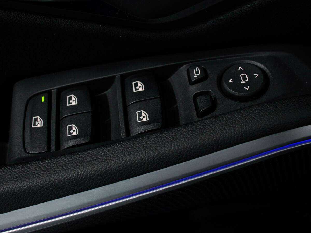 BMW 3 серии с пробегом — 2021 год. Фото: #13