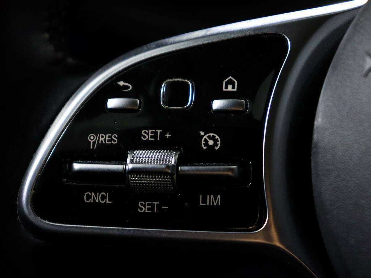 Mercedes-Benz GLC с пробегом — 2019 год. Фото: #15