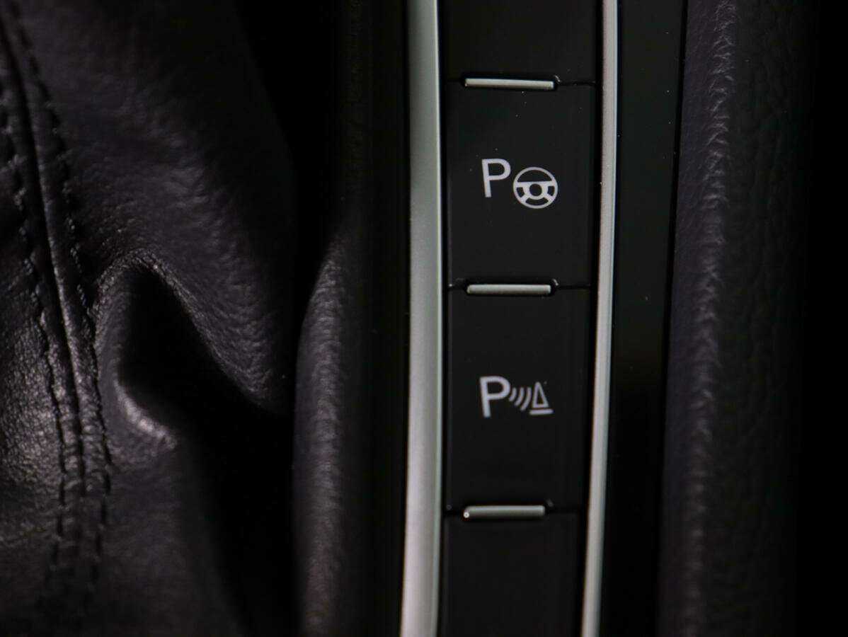 Volkswagen Golf с пробегом — 2013 год. Фото: #19