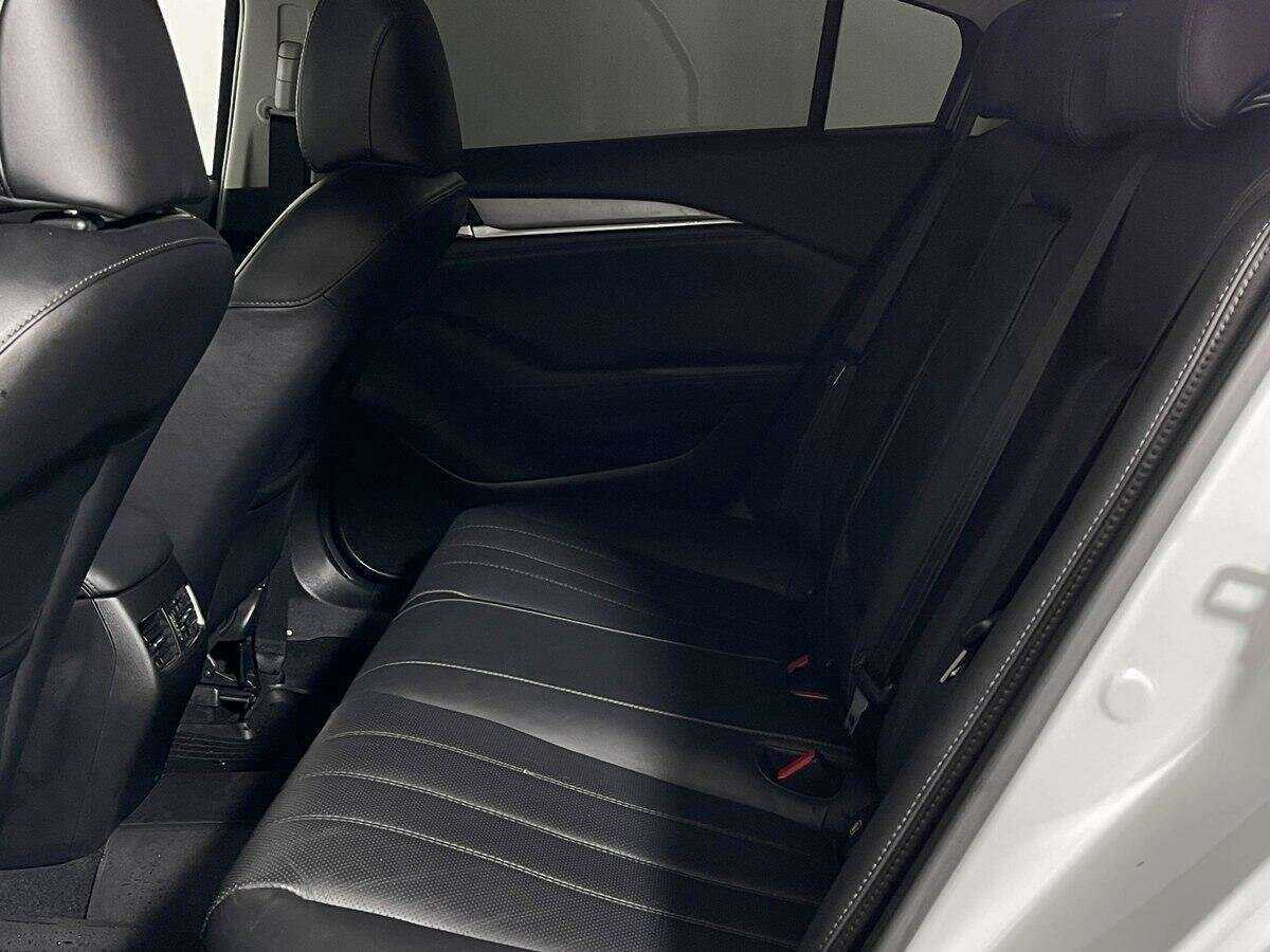 Mazda 6 с пробегом — 2021 год. Фото: #7