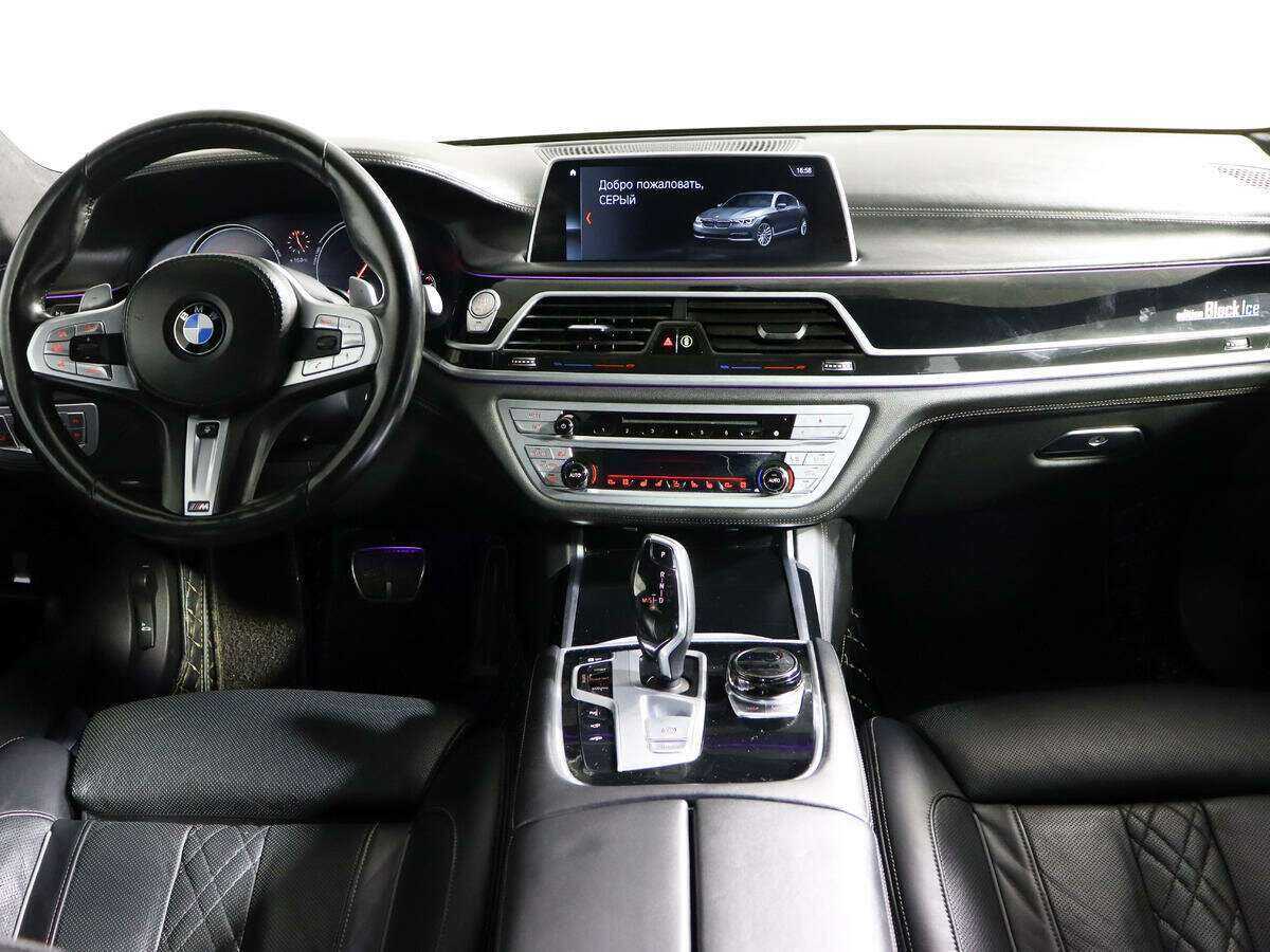 BMW 7 серии с пробегом — 2018 год. Фото: #10
