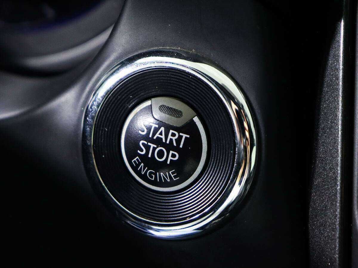 Infiniti Q50 с пробегом — 2017 год. Фото: #18