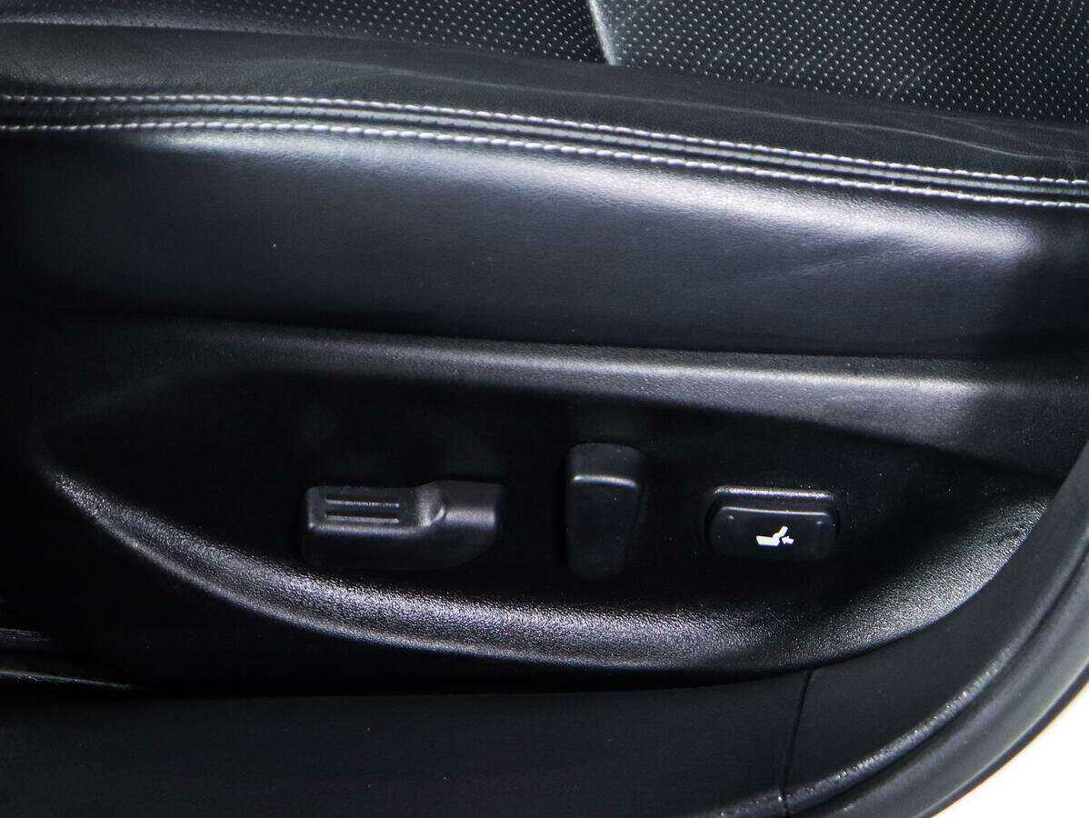 Infiniti Q50 с пробегом — 2017 год. Фото: #19