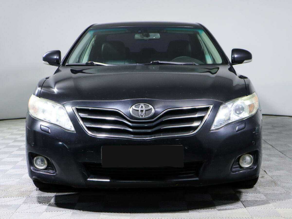 Toyota Camry с пробегом — 2011 год. Фото: #1
