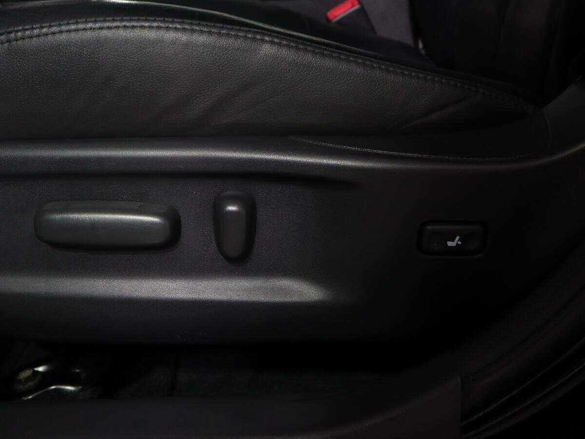 Toyota Camry с пробегом — 2011 год. Фото: #16