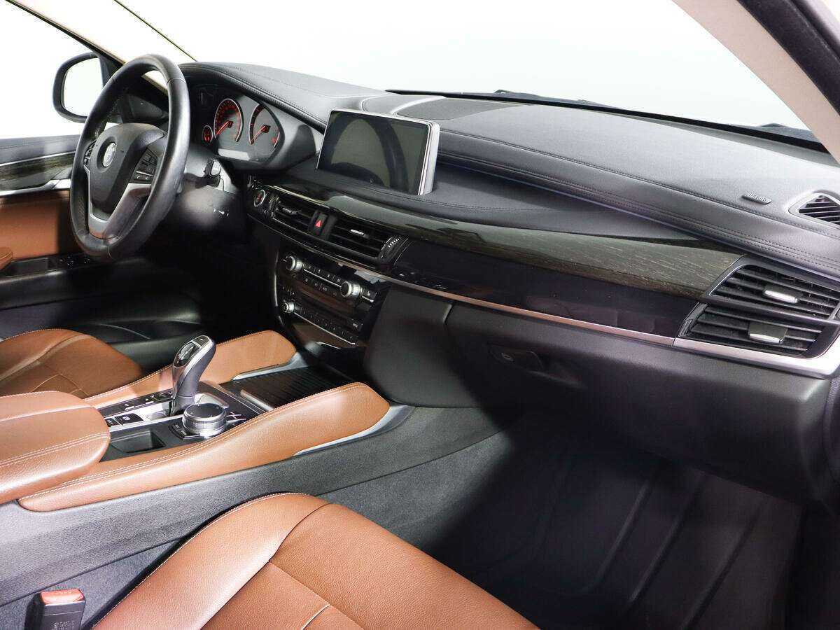 BMW X6 с пробегом — 2018 год. Фото: #8