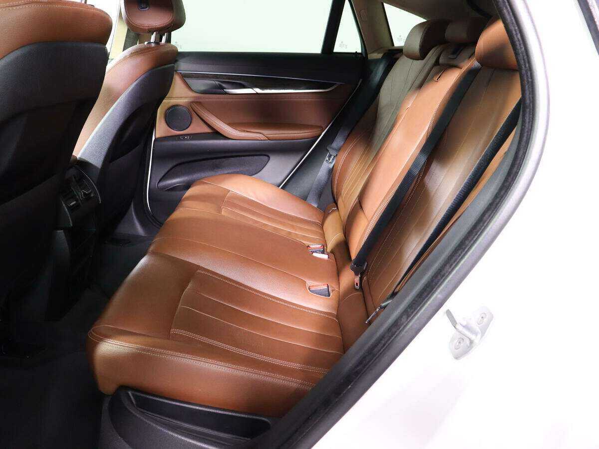 BMW X6 с пробегом — 2018 год. Фото: #9