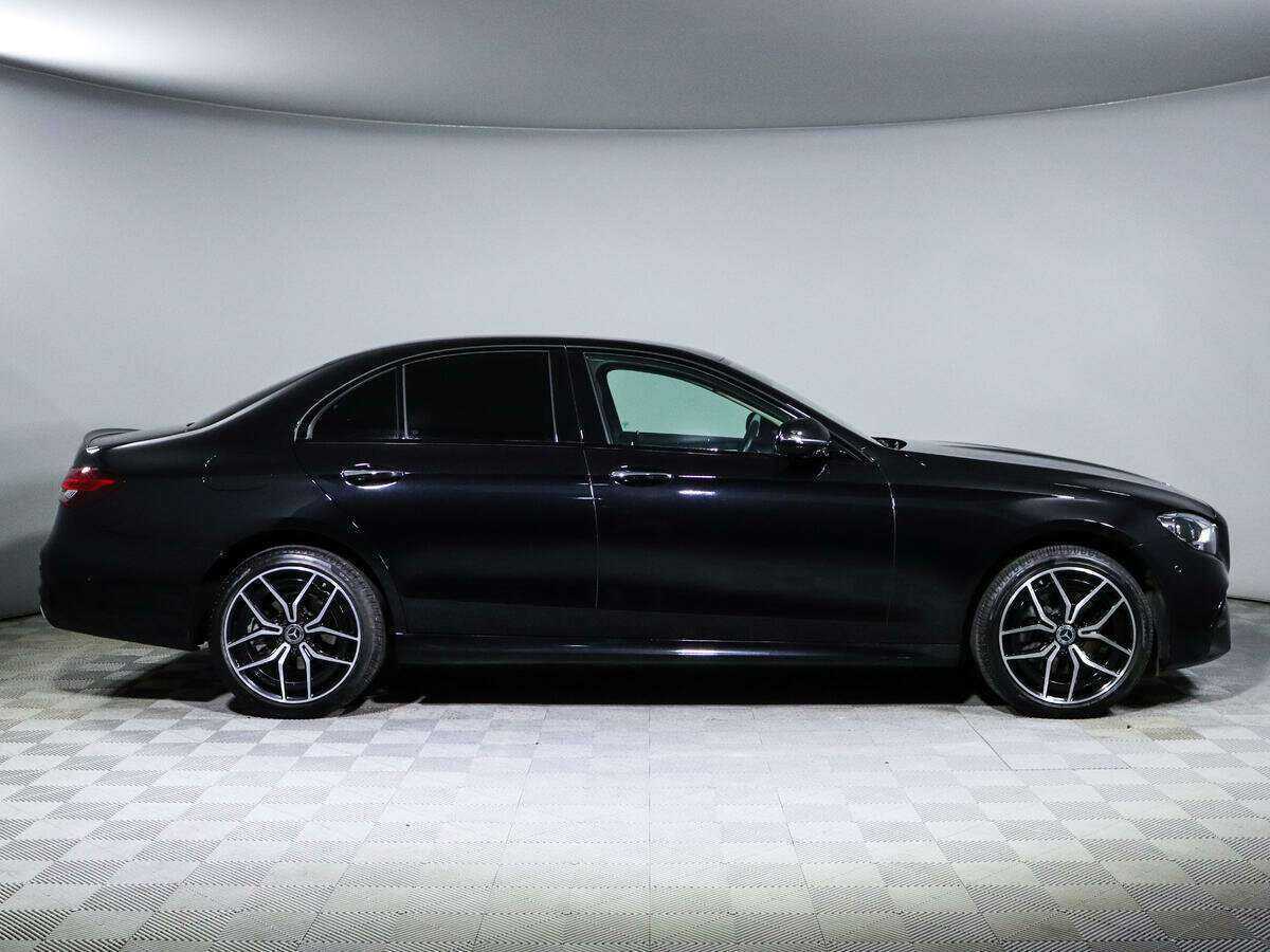 Mercedes-Benz E-Класс с пробегом — 2021 год. Фото: #3