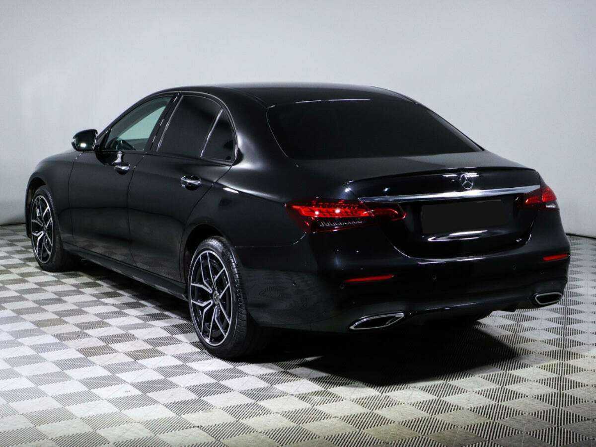 Mercedes-Benz E-Класс с пробегом — 2021 год. Фото: #5