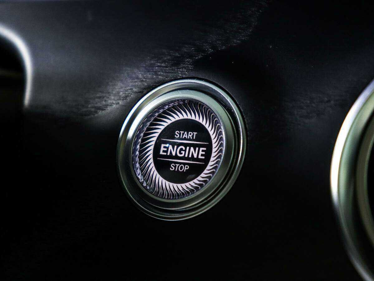 Mercedes-Benz E-Класс с пробегом — 2021 год. Фото: #25