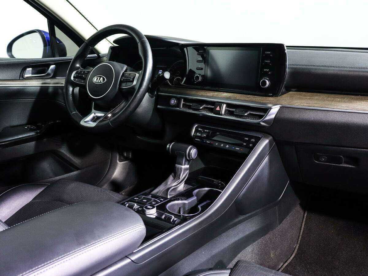 Kia K5 с пробегом — 2020 год. Фото: #4